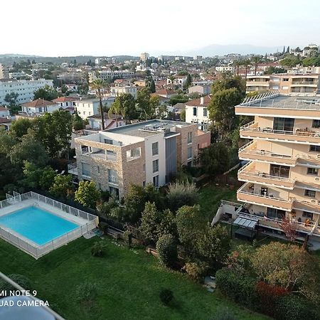 Jardins Du Pont Du Lys Apartment Juan-les-Pins Bagian luar foto